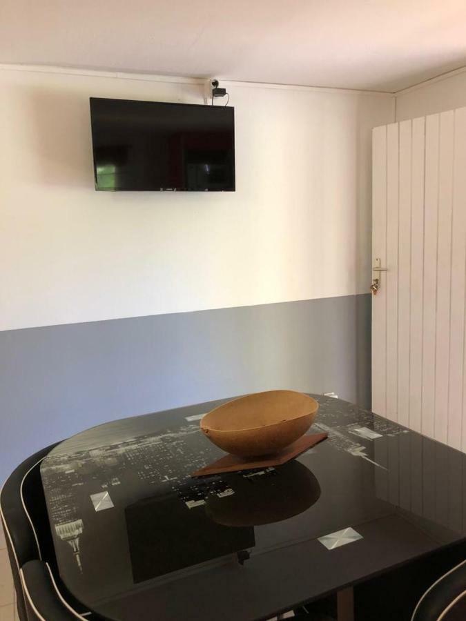 La Tourterelle De Neron Apartment Le Moule Exterior photo