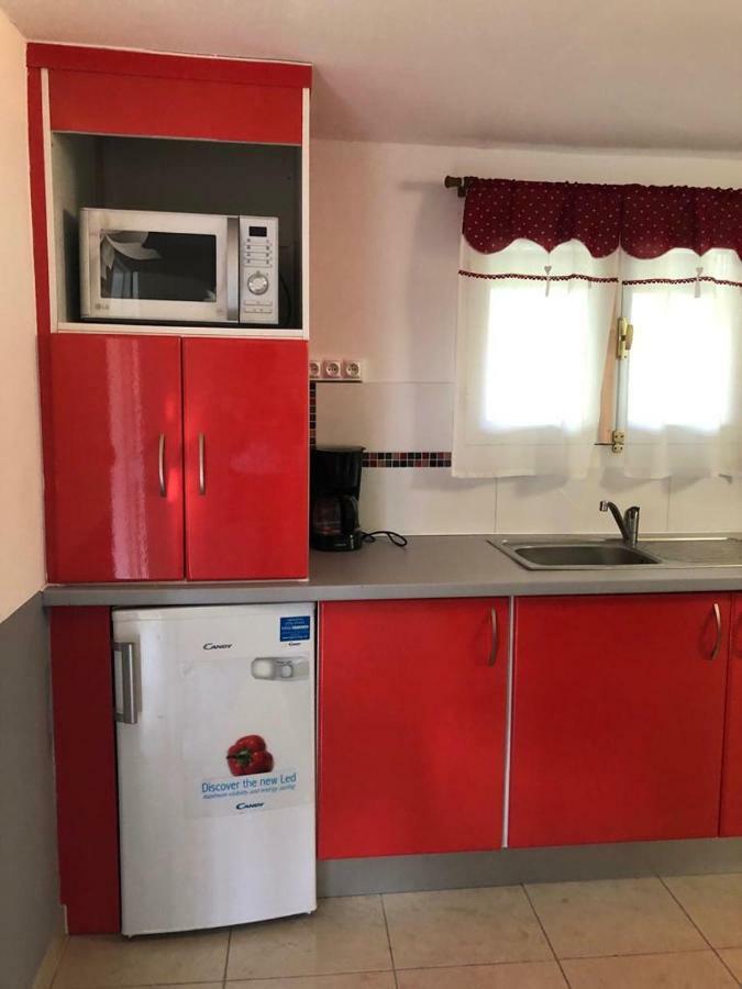 La Tourterelle De Neron Apartment Le Moule Exterior photo